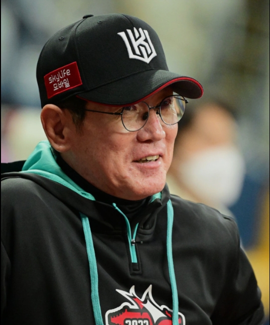 2023 WBC 한국대표팀을 이끌 이강철 kt위즈 감독