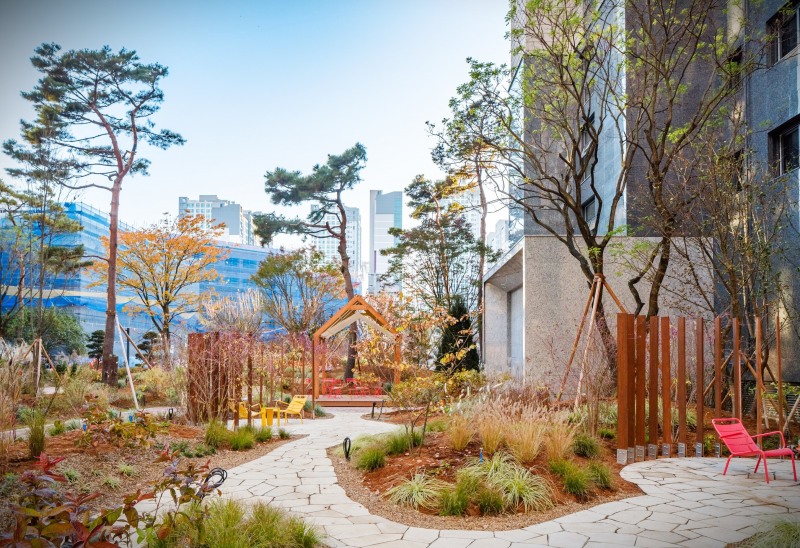 디에이치 퍼스티어 아이파크 ‘작가정원(THE H Garden)’ / 사진=현대건설 제공