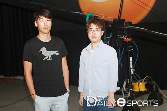 곰TV 윤정민(왼쪽)-이선종 게임연출자 