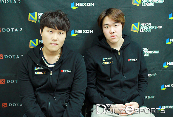 5인큐의 김선엽(왼쪽)과 김상호