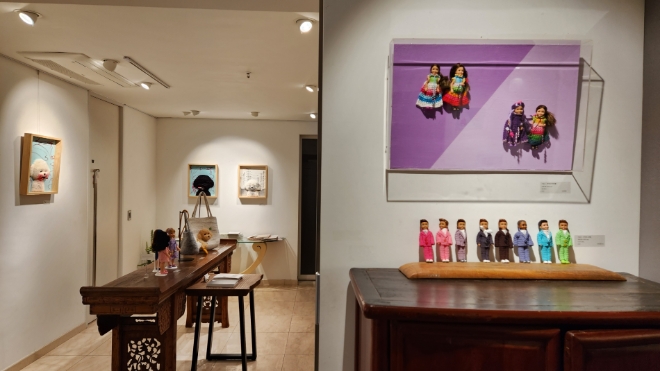 서윤남·윤보민 2인전, Neat Knit 展 '아름다운 연대' 오는 25일까지 나우리아트갤러리에서