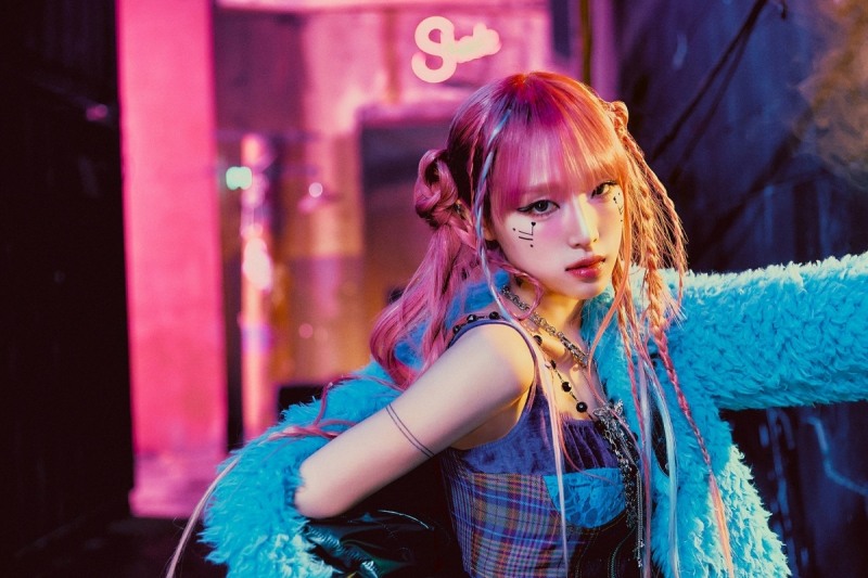 최예나, 日 싱글 'DNA' 美 아이튠즈 J-POP 랭킹 1위…또 한 번 커리어 하이