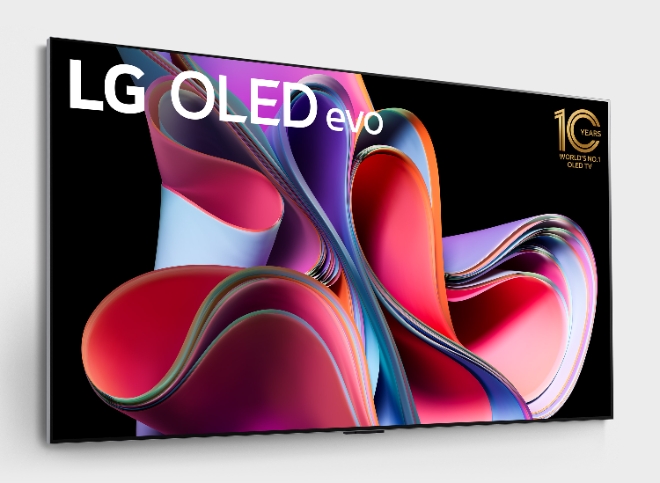 21일 시장조사업체 옴디아에 따르면 지난해 LG 올레드 TV 출하량은 382만4000대를 기록하며 전 세계 올레드 TV 시장에서 1위를 이어갔다. 사진은 LG전자의 주력 올레드 TV인 LG 올레드 에보의 모습. (사진 = LG전자 제공)