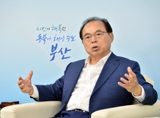 오거돈 회식논란, SNS 통해 언급...사과인가? 변명인가?