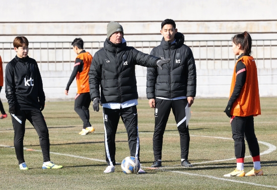 대한민국 축구 여자대표팀 강진서 전지훈련