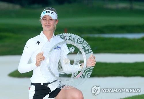 2019년 스윙잉 스커츠 LPGA 우승자 넬리 코르다.<br /> [EPA=연합뉴스]