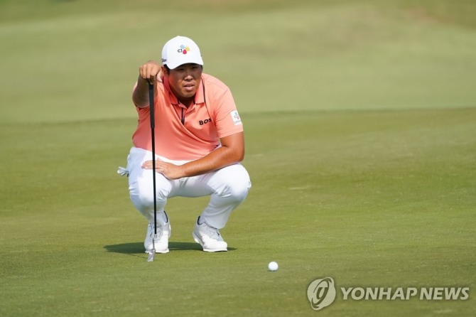 안병훈의 최종 라운드 경기 모습<br />[게티이미지/AFP=연합뉴스]