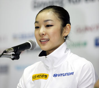 '나도 김연아처럼' 피겨 게임 한번 해 볼까?