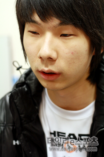 웅진 스타즈, 테란 김영진 영입