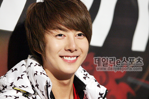 SS501 형준, 임요환과 조우