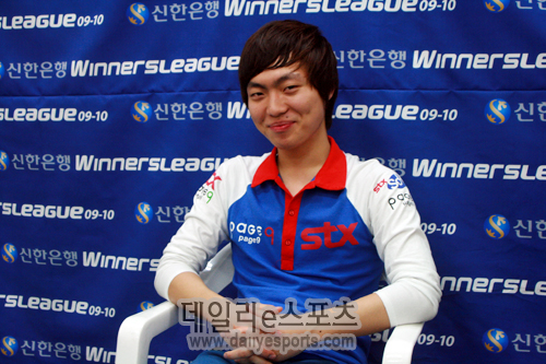 STX 김윤중 "저그전 연승 잇는다"