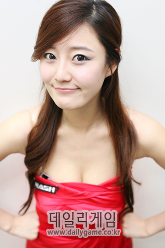 열혈 게임 마니아 '테켄걸' 최슬기 "관중 함성이 큰 힘"