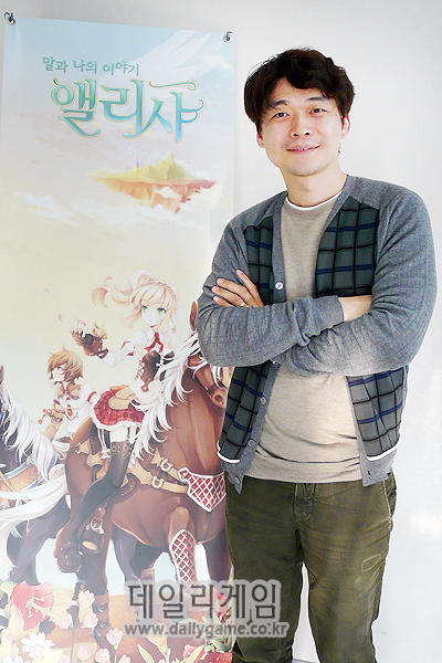 앨리샤 서관희 이사 "아이유요? 고마울 따름이죠"