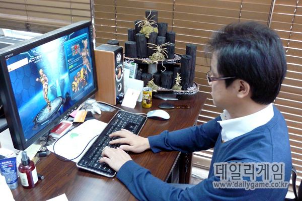 트리니티2 홍지철 대표 "확 바꼈다! 전작은 잊어라"