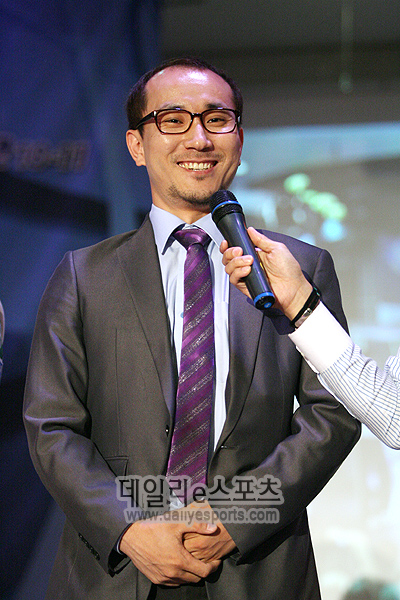 SK텔레콤 박용운 감독 "시즌마다 성장하는 T1"