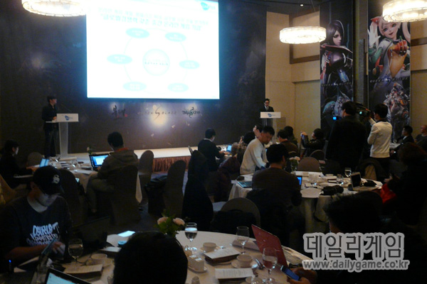 라이브플렉스, 신작 3종 앞세워 글로벌 시장 도약 선언