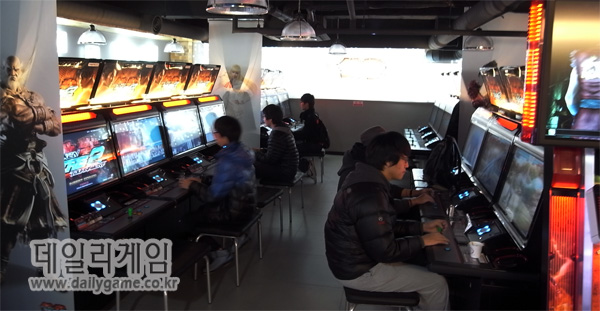 게임장 돌아보니... 철권 태그토너먼트2 인기 만점