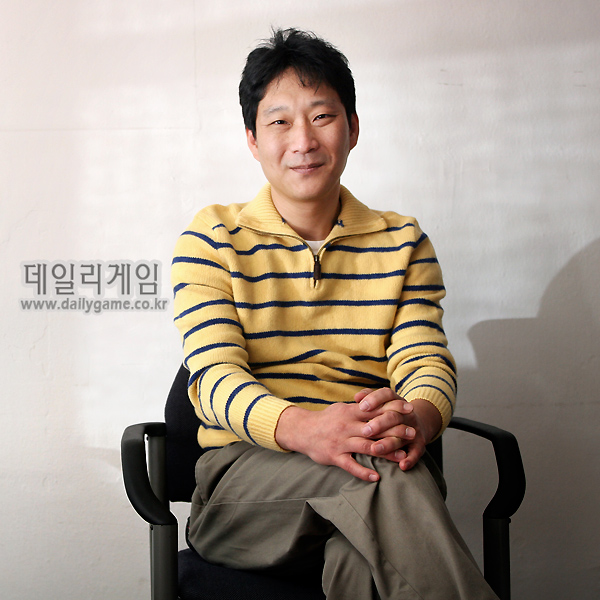 테라 소설 ‘카르고’ 김정률 작가 "게임경험 책으로 옮겼어요"