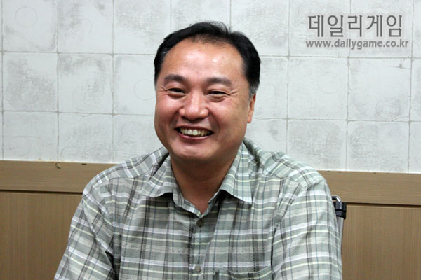 엠게임 곽병찬 본부장 "용온라인은 기대작, 믿음줄 것"