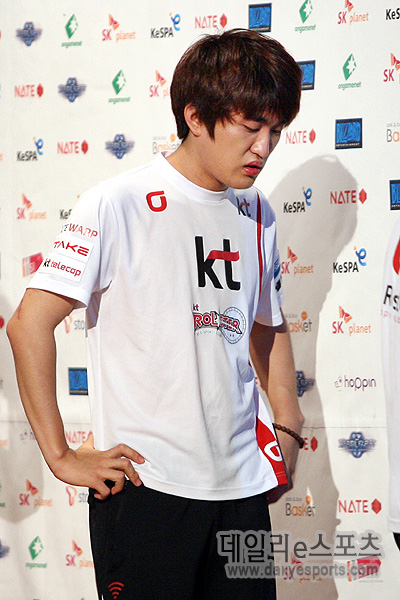 KT 이영호, 시즌 첫 하루 2패