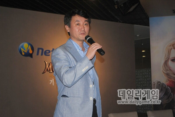 넷마블 대규모 전투RPG 모나크 공개, 최대 만명 '맞짱' 뜬다
