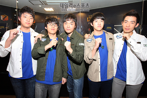MVP 블루의 첫 승 '리 신'에 달렸다