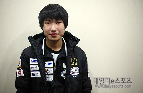 웅진 김유진, 최경민 꺾고 코드A 3R 진출