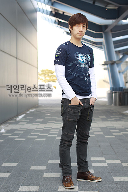 EG 이제동, 데뷔 첫 해외 대회 우승 차지