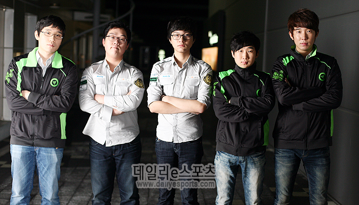 아주부 프로스트, 프나틱만 꺾으면 조 1위 가능