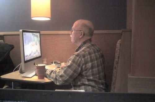 ‘게임 하는 노인이 더 행복’ 연구결과 나와