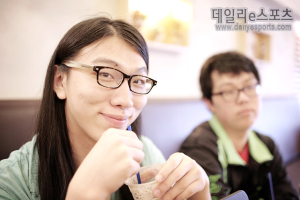 장건웅-정윤성 "우리 화해했어요"