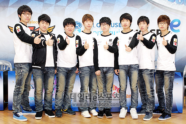 'CJ 킬러' 웅진, 1위 굳히기 나선다