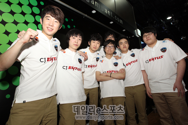 CJ 프로스트, 3~4위전은 '롤드컵' 직행 포석