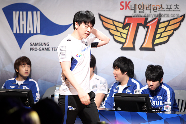 9연패 늪에 빠진 송병구 "한 번만 이기면…"