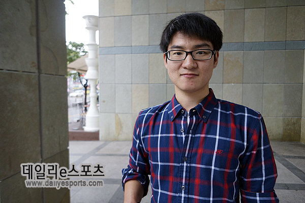 손석희, 최대 이변 일으키며 드림핵 서머 우승