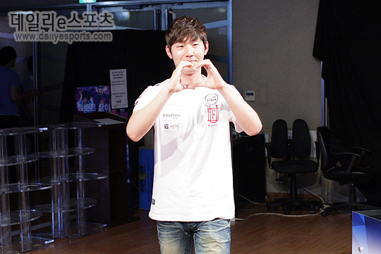 웅진 임진묵, 321일만에 프로리그 복귀전 승리로 장식!