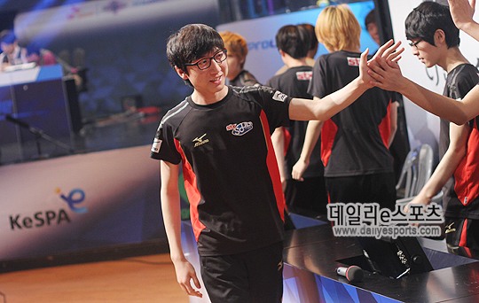 STX 소울 이신형