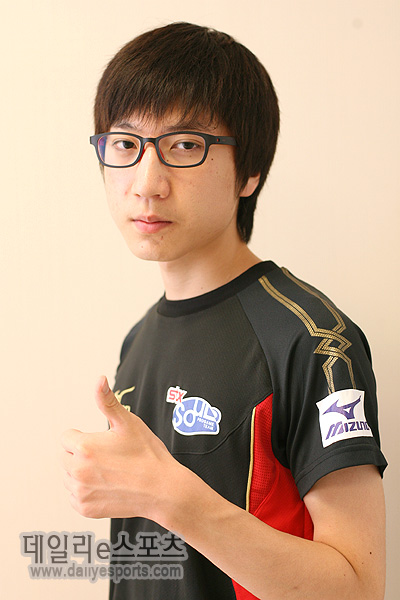 STX 소울 이신형이 IEM 상하이 대회에 한국 대표로 출전한다.