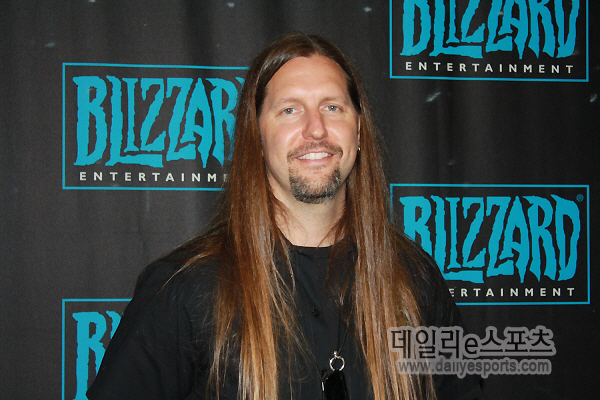 블리자드 개발자 "확산 기능 통해 이용자 늘었다"