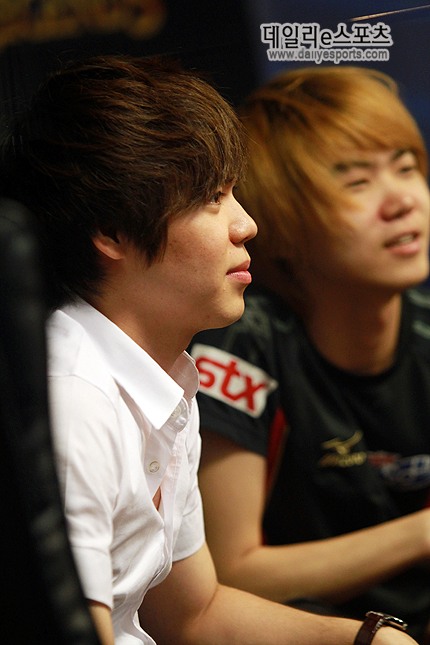 STX 이신형의 든든한 조력자 김윤환