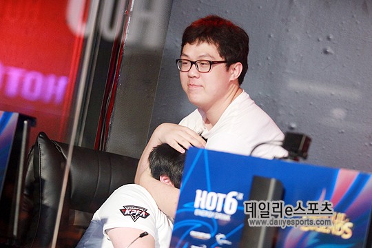 장건웅 감독의 MiG, 친정 동료들 발목 잡나