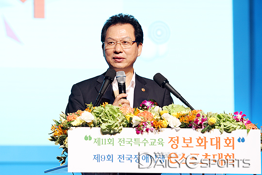 서남수 교육부 장관