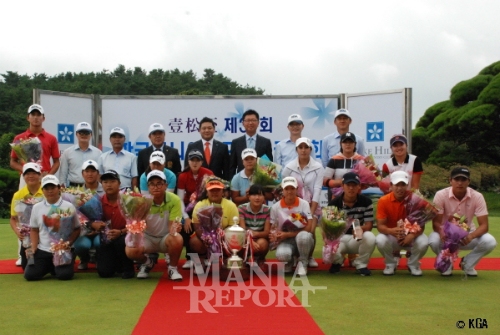 ▲일송배제31회한국주니어골프선수권대회각부문별우승자들.사진제공