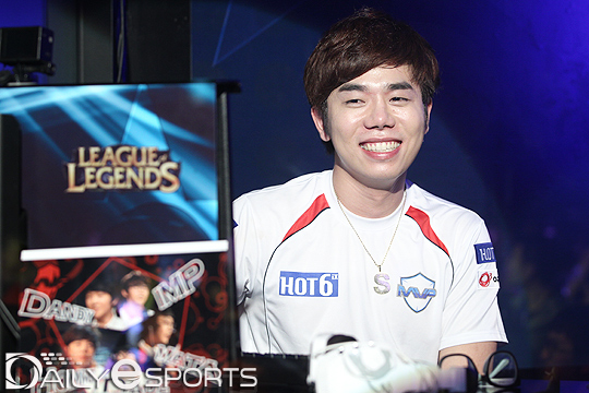 삼성 갤럭시 오존의 상단을 맡아온 윤성영(MVP 오존 시절 자료 사진).