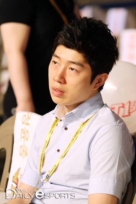 '임요환 사의' SK텔레콤 최연성 체제로 개편