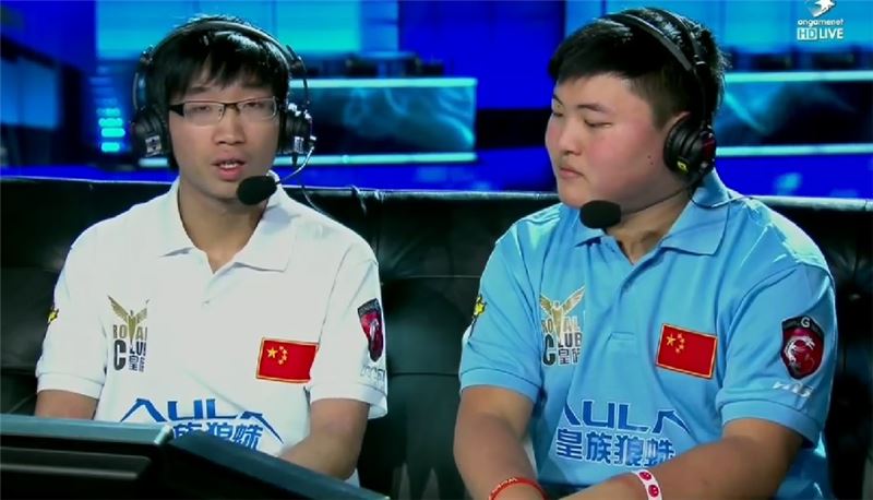 롤드컵 결승에 오른 로열클럽 황주의 '타베' 웡팍칸(왼쪽)와 '우지' 지안지하오.