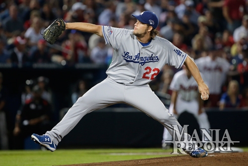 ▲4일(한국시간)열린애틀란타브레이브스와의내셔널리그디비전에서LA다저스의선발투수클레이튼커쇼가2회말역투를하고있다.사진