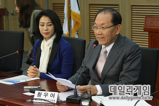 새누리 신의진 의원(좌측)과 황우여 원내대표.