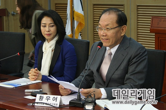새누리 신의진 의원(좌측)과 황우여 대표