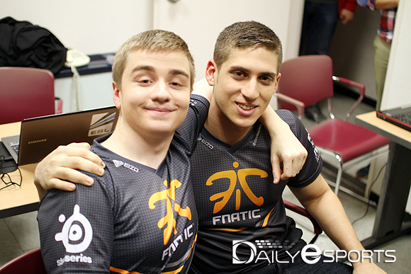 프나틱 요한 선드스테인(왼쪽)-탈 아이직